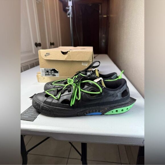 Used 2022
Nike Off-White × Blazer Low \'Black\' Sz 11 main image 5